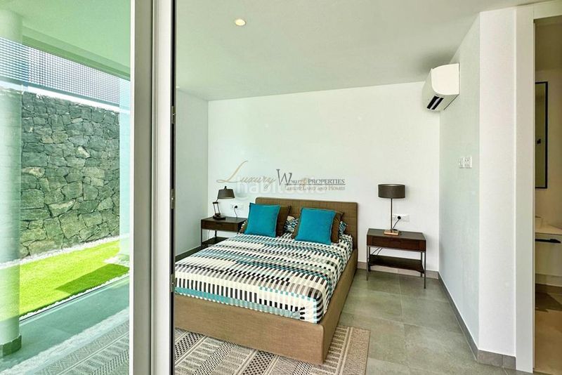 Foto ee2c68cc-de4d-467b-8545-f5b41ff352e3. Casa amb aparcament piscina a Callao Salvaje - Playa Paraíso Adeje