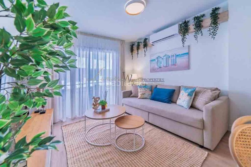 Foto e9aae410-b94b-4396-a0ca-51f850202c2d. Apartament a El Médano Granadilla de Abona