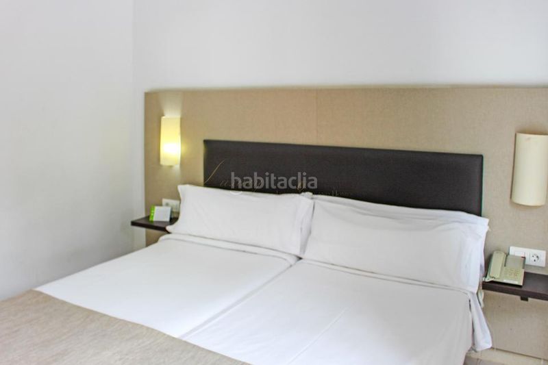 Foto 7312244a-fb9c-4b0b-ada6-dda0c8e4a8d2. Apartament amb piscina a Playa de Fañabé Adeje