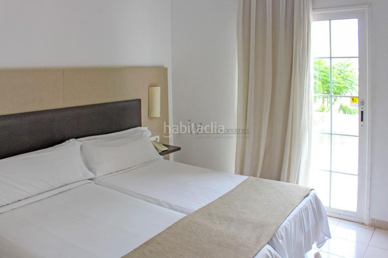 Foto befd68e7-b13f-46f0-b392-c94c7b1927be. Apartament amb piscina a Playa de Fañabé Adeje