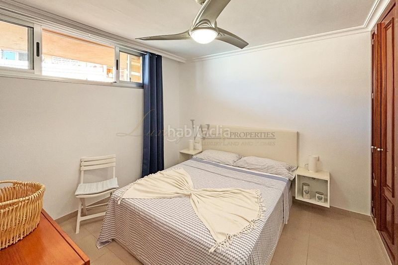 Foto d0e3efa1-13e8-47e4-903c-185580ba50eb. Àtic amb aparcament piscina a Los Cristianos Arona