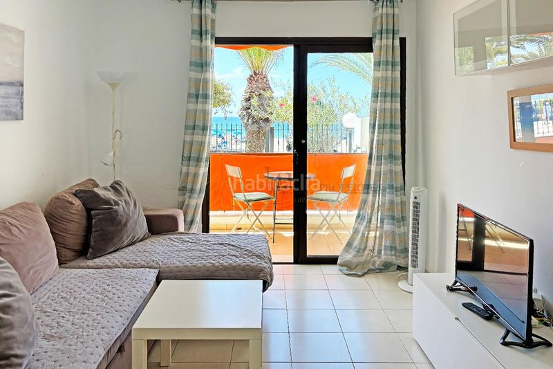 Foto ac7fb03b-eea7-4b0b-86c4-744245c61632. Apartament amb piscina a Los Cristianos Arona