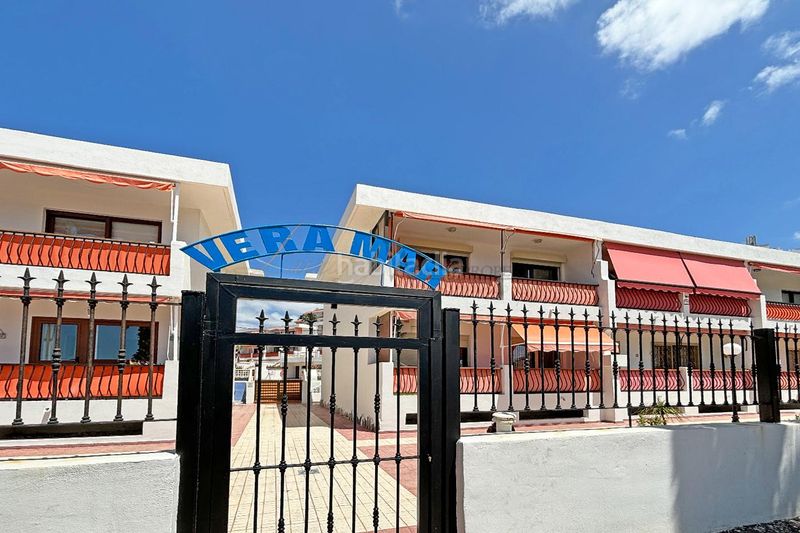 Foto b77cb4ca-3425-4db5-beec-29a2e3bbc92c. Apartament amb piscina a Los Cristianos Arona