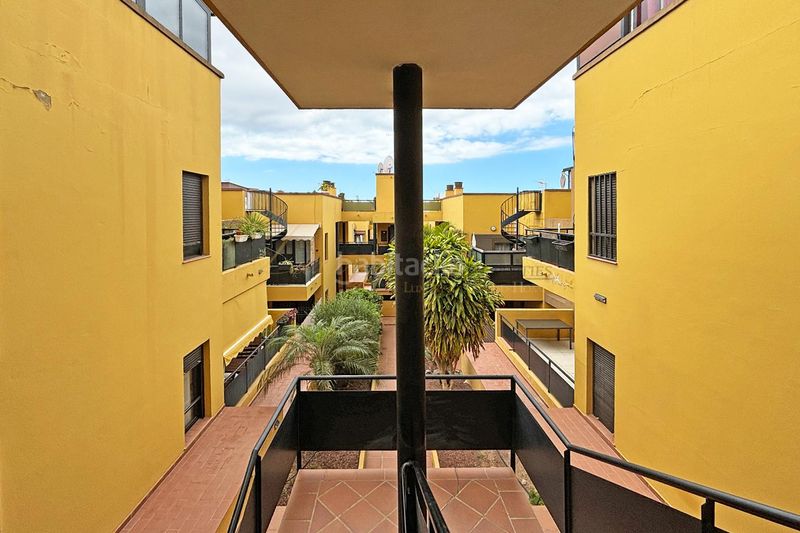 Foto a042ecc9-9262-4af0-b801-722729c8dd9e. Àtic amb aparcament a Cho - Parque de la Reina Arona