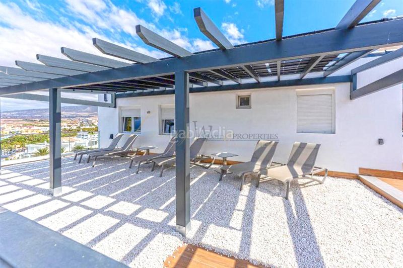 Foto 260f786b-31c7-4402-aed5-92b178f0ca10. Casa amb aparcament piscina a San Eugenio Alto Adeje