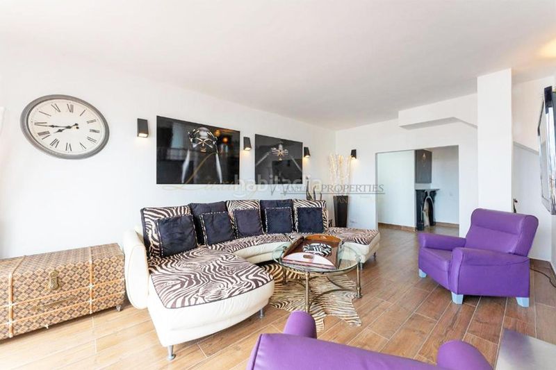 Foto d6709f67-bacc-45e9-ab3c-8754aa1cf030. Casa amb aparcament piscina a San Eugenio Alto Adeje