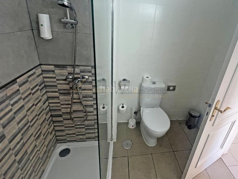 Foto 21c54269-c276-42c6-afd4-3a7fefbb26d6. Apartament amb piscina a Playa de Fañabé Adeje