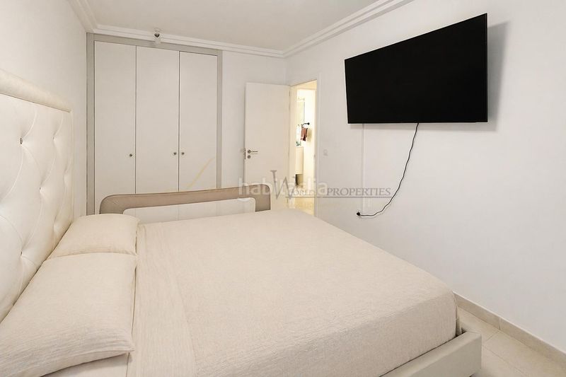 Foto 2f72adb2-a5bf-44e6-8f12-b888a2482304. Àtic amb aparcament piscina a Casco Urbano Adeje