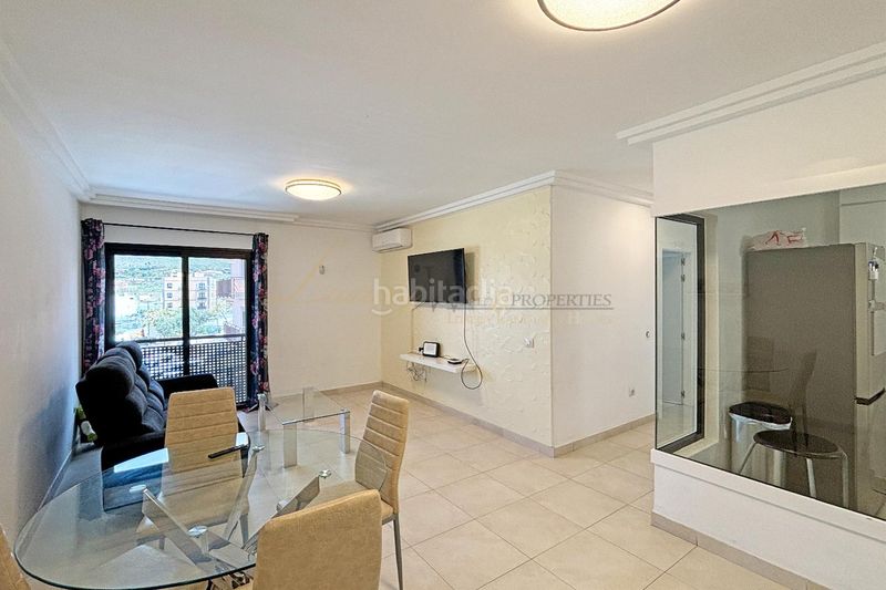 Foto 628520ad-e0ac-4017-a917-0486464cbb70. Àtic amb aparcament piscina a Casco Urbano Adeje