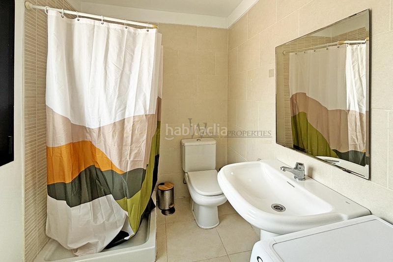 Foto d7792366-a765-4908-bf7d-67224b215c76. Àtic amb aparcament piscina a Casco Urbano Adeje