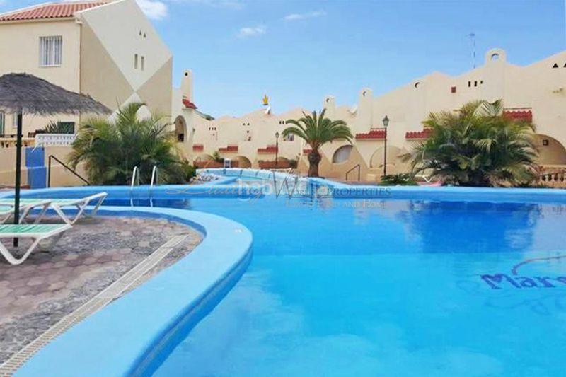 Foto 2ae5395f-50a5-4aa8-a0f3-b3a07295bb11. Estudi amb piscina a Torviscas Bajo Adeje