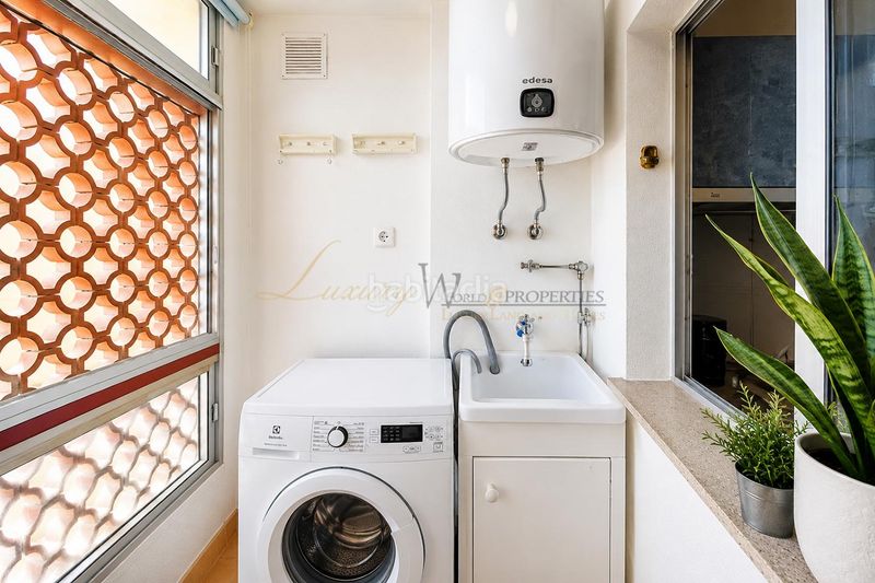 Foto 0a5a2063-090a-492a-aa51-f81046f70671. Apartament amb aparcament a Playa de las Américas Arona