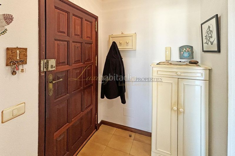 Foto 7fd06d46-3a9f-4cd5-b1d0-82ed3d66c388. Apartament amb aparcament a Playa de las Américas Arona