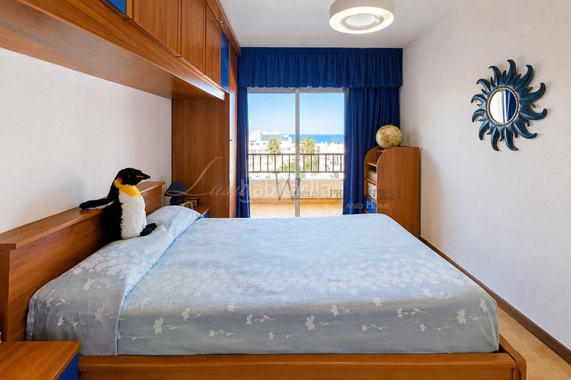 Foto beeeacdc-6ce6-4911-86e7-db31e84bc7a0. Apartament amb aparcament a Playa de las Américas Arona