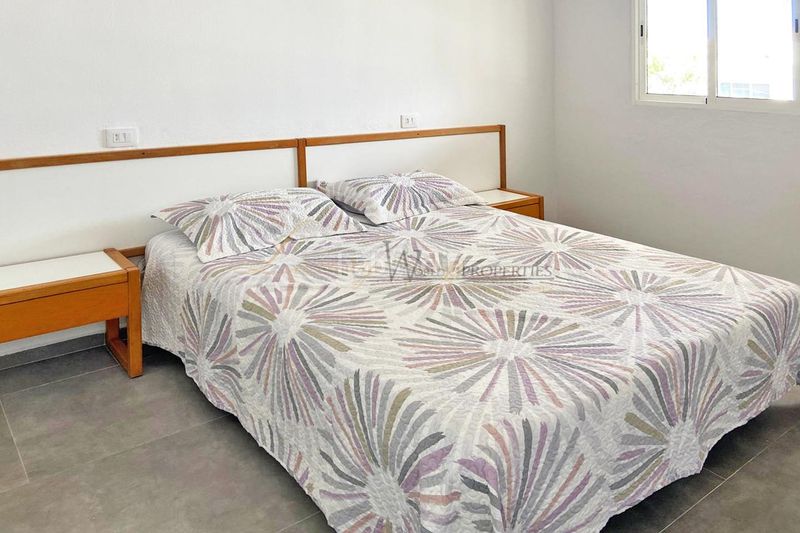 Foto d56c8f35-18fc-4098-b5cc-a3d7ef9a161c. Apartament amb piscina a Costa del Silencio Arona