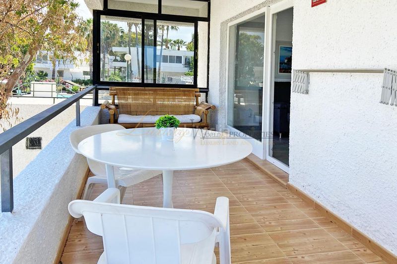 Foto faacc609-1c11-464f-8297-c100685f08bc. Apartament amb piscina a Costa del Silencio Arona