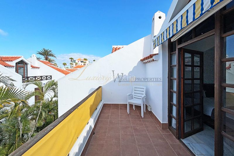 Foto e5d26141-95a2-4879-b32a-66bb4239cf2d. Casa amb piscina a Playa de las Américas Arona