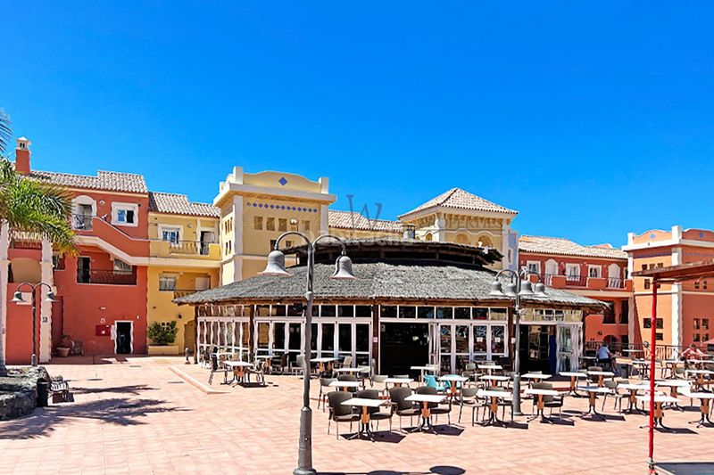 Foto 58239ff3-178a-4797-a3d1-82ec21cfa089. Apartament amb piscina a Los Cristianos Arona