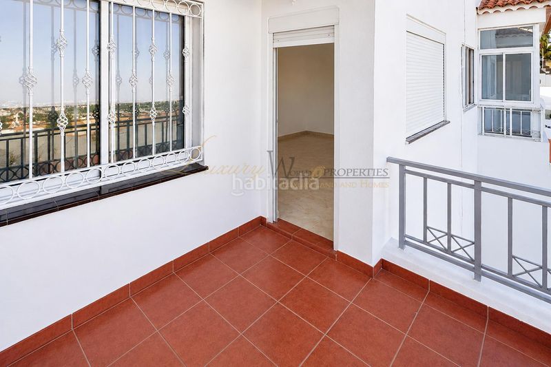Foto 41b6aa94-d4df-4e5b-a1f1-7225961c53e6. Casa adossada amb aparcament piscina a Torviscas Centro y Alto Adeje