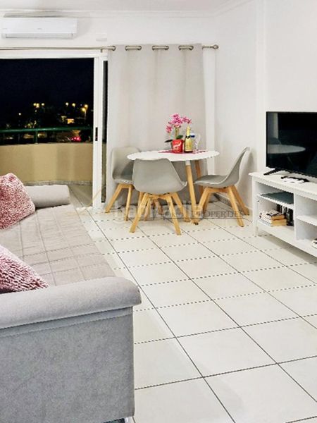 Foto b488dd35-78d4-4a91-8cab-d854b5c6b519. Apartament amb piscina a Los Cristianos Arona