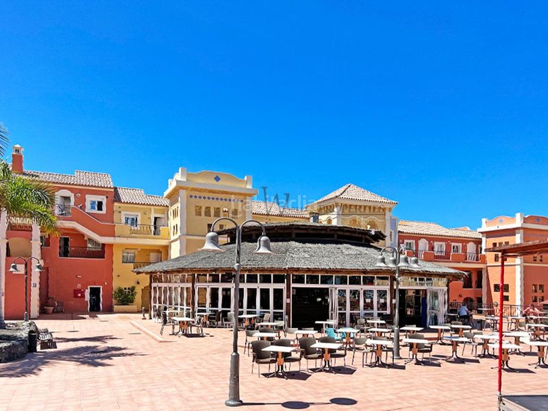 Foto 7e1494fd-c0f0-428b-9ba8-0933491ae527. Apartament amb piscina a Los Cristianos Arona