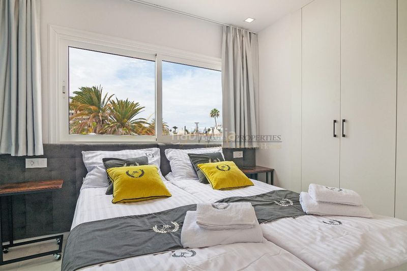Foto 82f794f1-3e4f-4d09-ba25-a2910c6210ef. Apartament amb piscina a Playa de las Américas Adeje