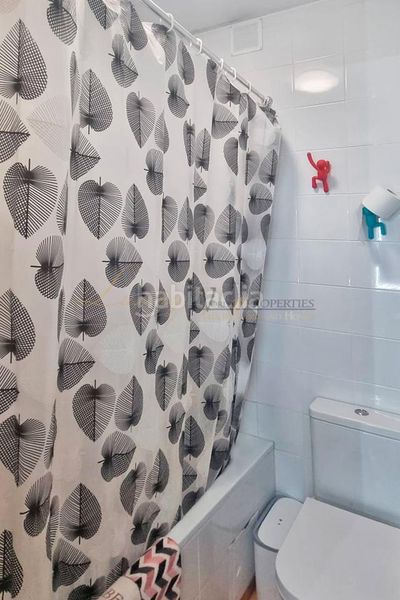 Foto f4f5d821-c741-4c5c-8827-570fe4993275. Apartament amb piscina a Costa del Silencio Arona