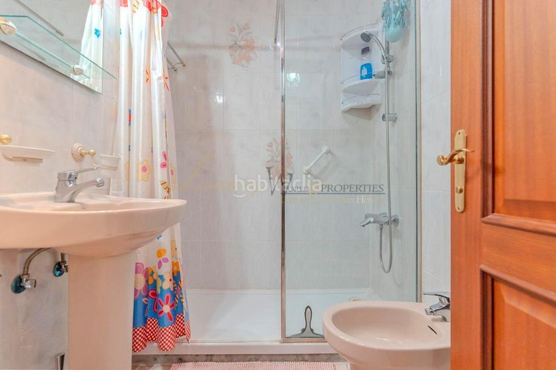 Foto 4371bb6f-7b73-4be8-bdaf-14776ad913d7. Apartament a Las Galletas Arona