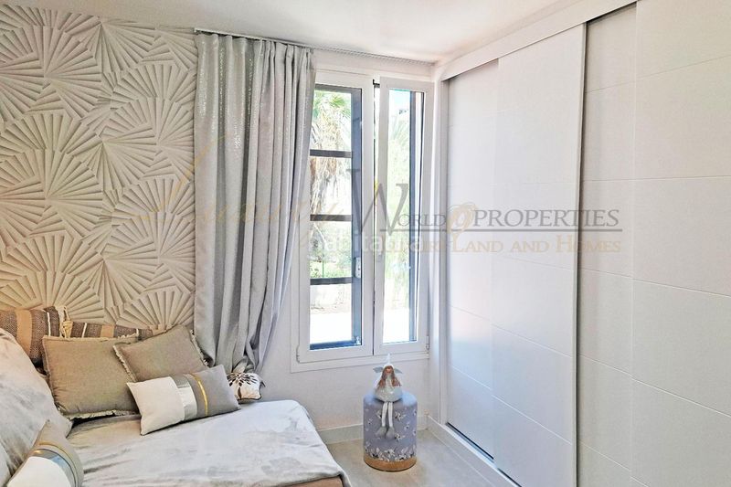 Foto 802d4ef6-6075-4f4f-a1a6-fd96c1ef9458. Apartament amb piscina a Playa de las Américas Arona