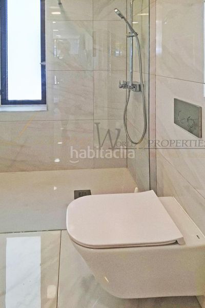 Foto b69fe7e6-e0a2-4c31-a567-b55d98dbdbaf. Apartament amb piscina a Playa de las Américas Arona