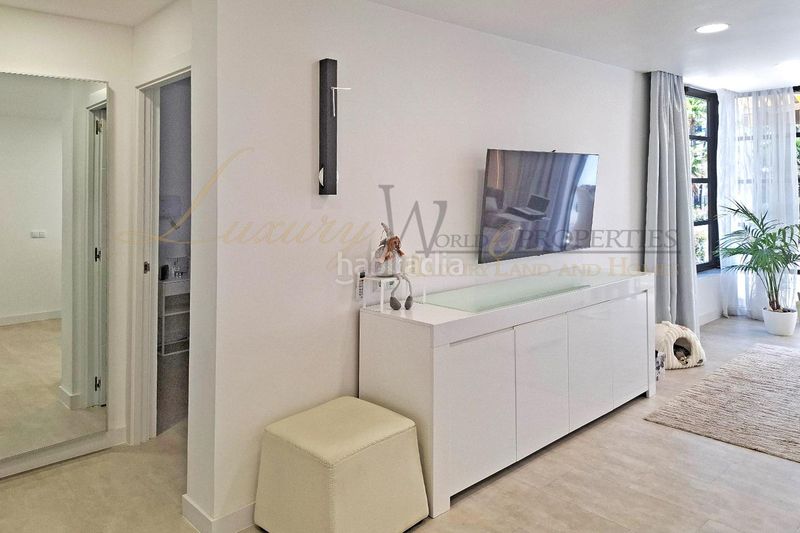 Foto d1e283d0-2e91-4e5e-9161-51e7f0eb7dc8. Apartament amb piscina a Playa de las Américas Arona