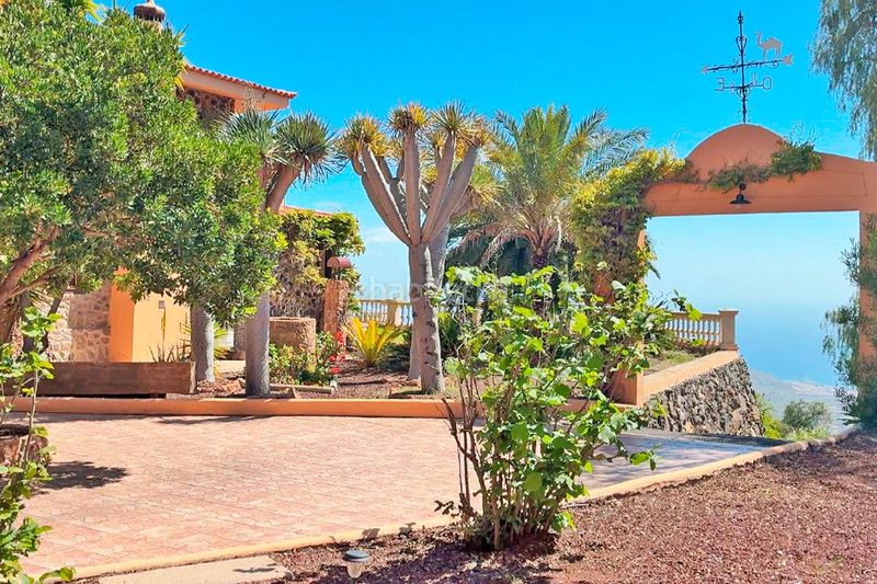 Foto d8161a24-a8e1-4d08-8484-439733fb3352. Casa a Arona pueblo Arona
