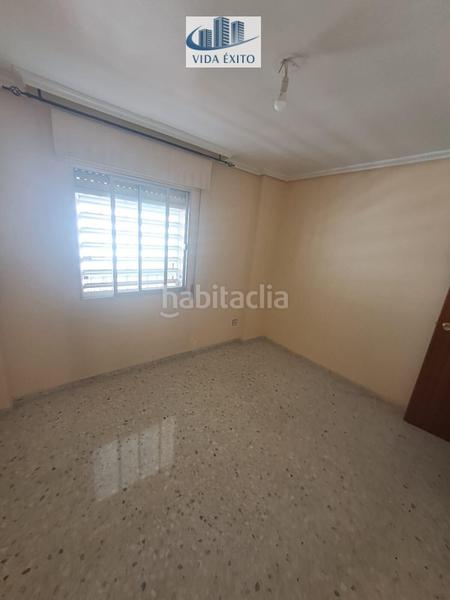 Foto e4a17e21-11b6-4a44-92f4-40e254f6205a. Piso  en carrera de jesus en San Felipe - El Almendral - La Merced Jaén