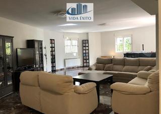 Haus in San Bartolomé - Millán de Priego. Casa en el centro