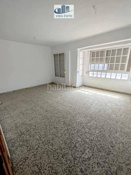 Foto 4fab4cd0-b96d-48ec-a31f-7cb52a3bd148. Piso  en Arrayanes Linares