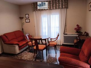 Appartement à Linarejos. Piso en linares centro