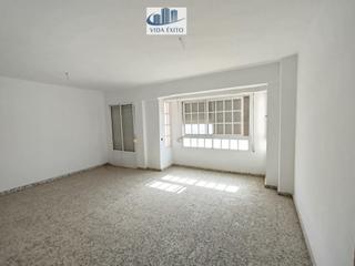 Appartement à Centro ciudad. Piso en linares centro