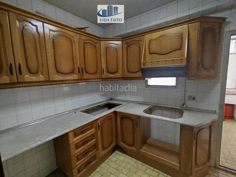 Foto 5ec3d27e-497e-4fe7-9964-d914390f2797. Appartement avec parking dans Avda de Madrid - Pº de la Estación Jaén