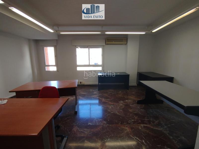 Foto e0fa1e86-4e1f-49d6-8cd3-210941618582. Ufficio in Renfe - Bulevar 1ª y 2ª Fase Jaén