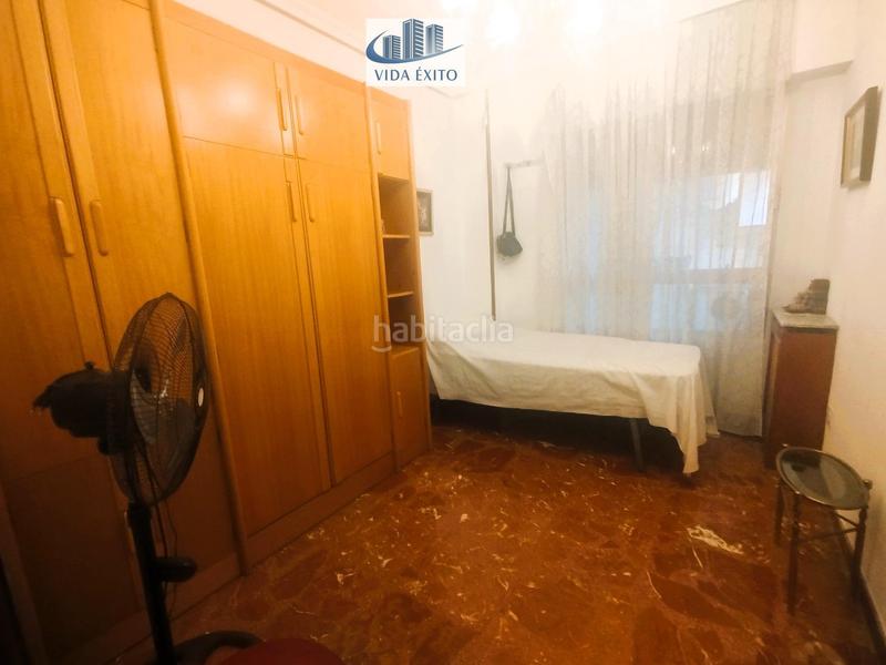 Foto b0408c1a-1ba8-4451-bc19-fd400120ee52. Flat in Hospital Jaén