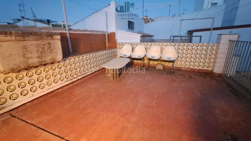 Foto 50028100-ebc6-4e0c-bdae-f016cb5f7579. Casa amb calefacció aparcament a Santa Isabel Jaén