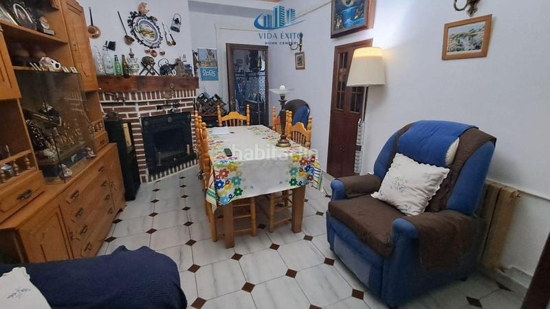 Foto be7d890f-a969-446a-828d-f614e9785e13. Casa amb calefacció aparcament a Santa Isabel Jaén