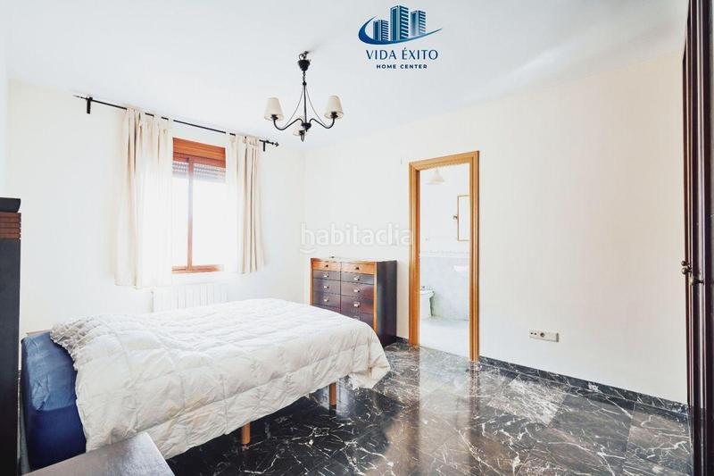 Foto 979891d1-0146-4358-a97a-048c504b9c00. Flat with heating parking in San Ildefonso - Catedral Jaén