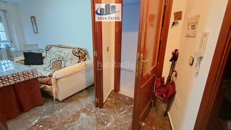 Foto ff05e28d-0e1b-4bdb-8c9b-f7ca3402c7db. Apartment in Ctra. Circunvalación - La Magdalena Jaén