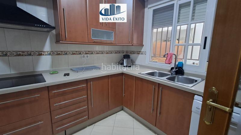 Foto d11cf815-f133-4c2b-a873-2261c4a855d5. House in Santa Isabel Jaén