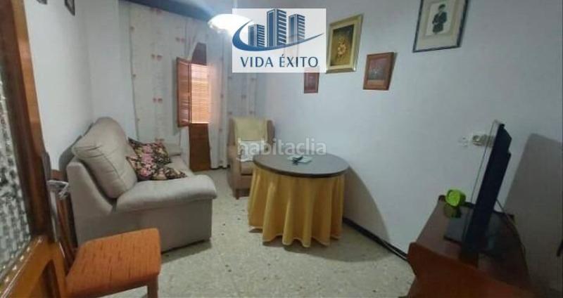 Foto b12357fa-82d9-4bed-a612-2a2a55059218. Casa  en Quesada