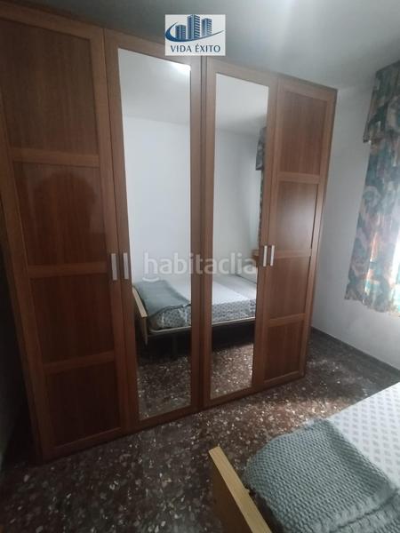 Foto 70b6f59c-267c-4a56-82e0-37c4af9e04fb. Piso  en avenida barcelona en Peñamefecit - Avda Barcelona Jaén