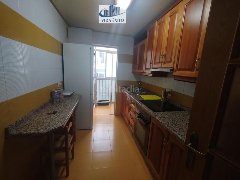 Foto a35841b3-9944-4f5c-b6c8-2688adb3b9d8. Piso  en avenida barcelona en Peñamefecit - Avda Barcelona Jaén