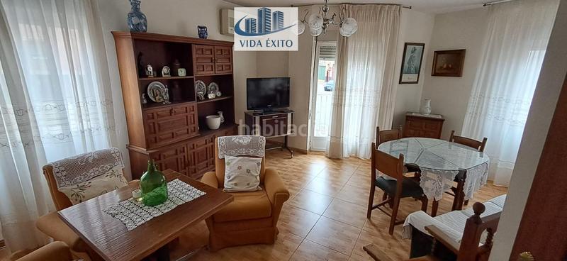 Foto 4c6e3ce0-4bff-4627-bfdb-0d27cf0db770. Appartement dans Santa Isabel Jaén