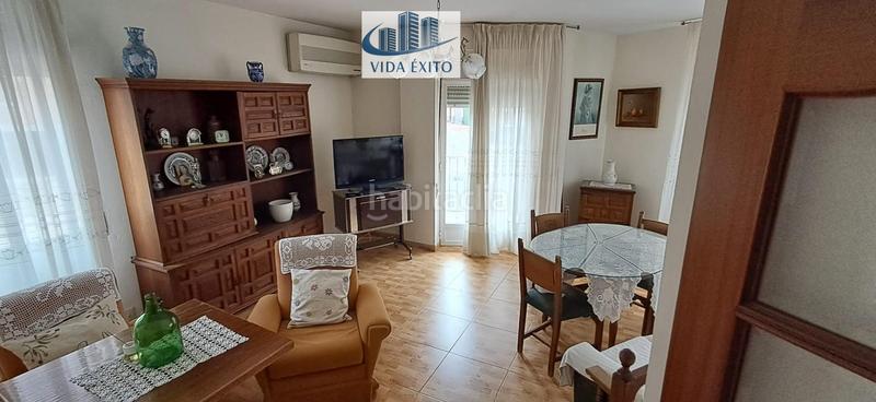 Foto ef19616f-056a-4b21-ad93-dd89ba059460. Appartement dans Santa Isabel Jaén